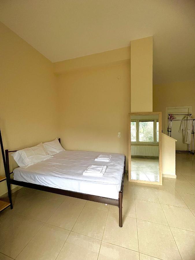 Kalamitsa Apartment By The Beach Kavála ภายนอก รูปภาพ