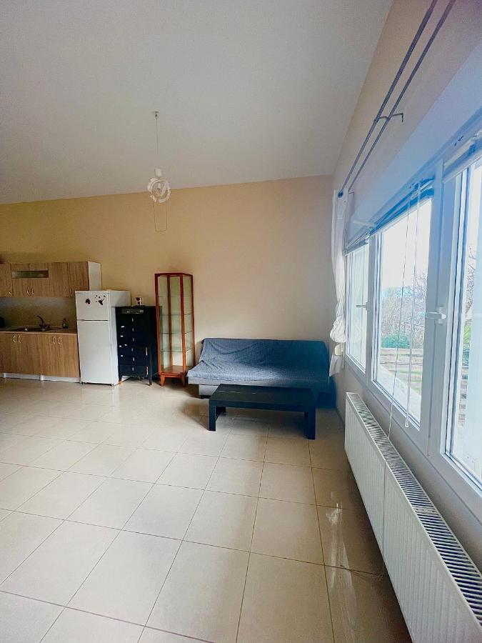 Kalamitsa Apartment By The Beach Kavála ภายนอก รูปภาพ