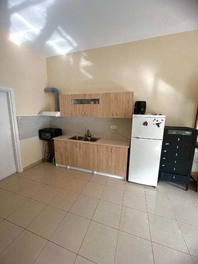 Kalamitsa Apartment By The Beach Kavála ภายนอก รูปภาพ