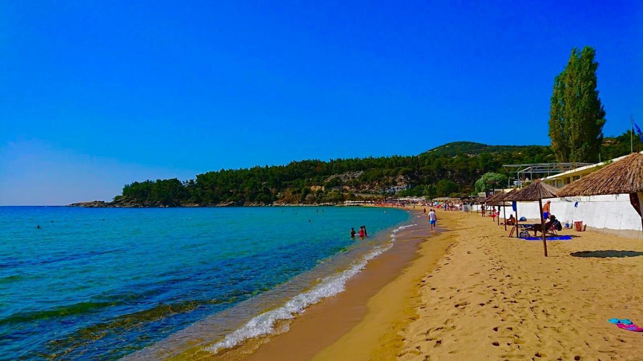 Kalamitsa Apartment By The Beach Kavála ภายนอก รูปภาพ