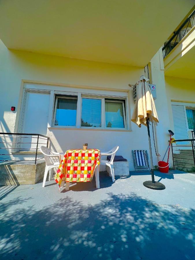 Kalamitsa Apartment By The Beach Kavála ภายนอก รูปภาพ